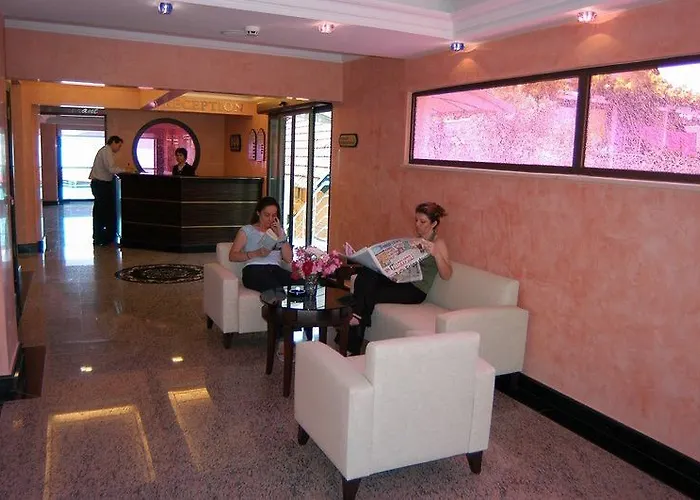Orsmaris Hotell 4*